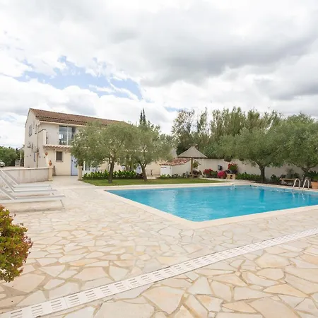 Le Beaucaire 6p - Appt Avec Piscine Partagee Beaucaire (Gard)
